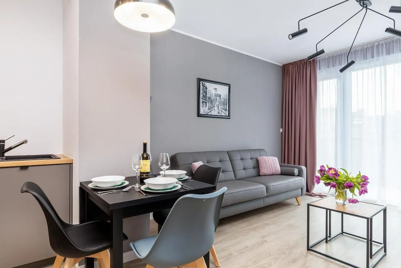 Modern City Center Apartments By Noclegi Renters Poznan Poland