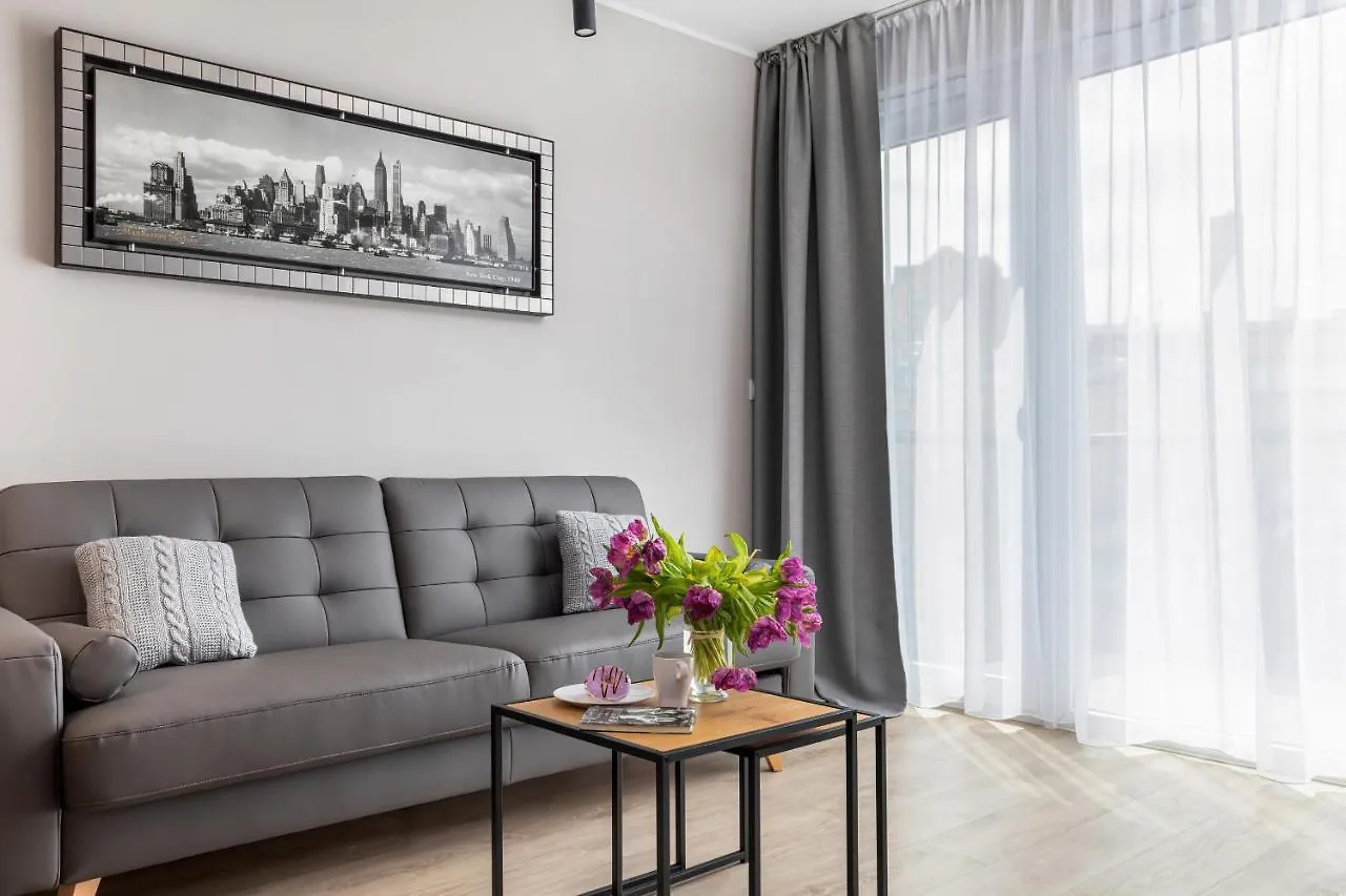 Modern City Center Apartments By Noclegi Renters Poznan