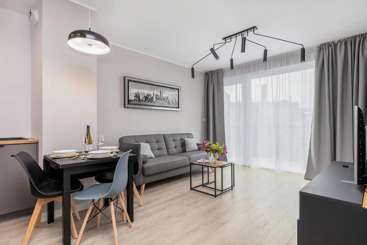 Modern City Center Apartments By Noclegi Renters Познань